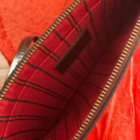 *AUTHENTIC* Louis Vuitton Monogram Canvas Neverfull MM Pochette. X-Large. - Picture 4 of 4